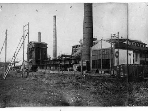 1943