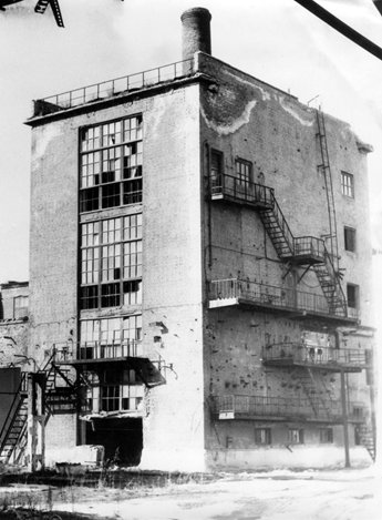 1941