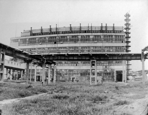 1942